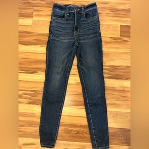 American Eagle the highest rise jegging 2 Short